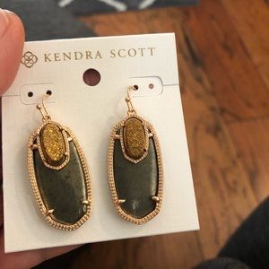 Kendra Scott Emmys